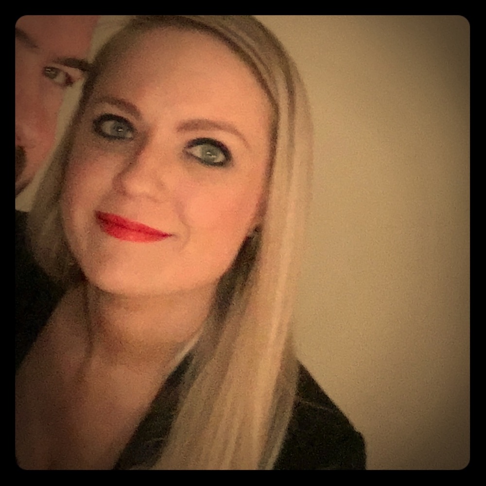 Meet your Posher, Kristen